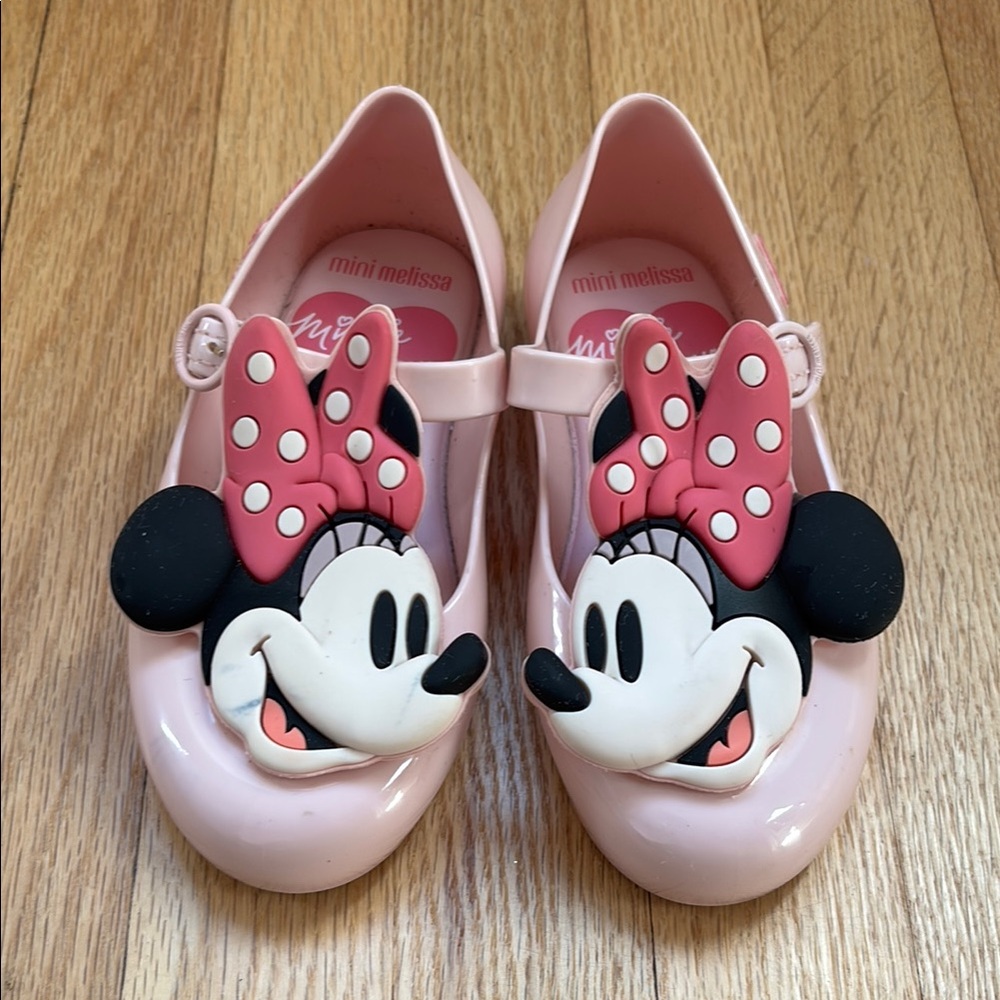 Mini Melissa Pink Dress Shoes with Minnie Mouse Design